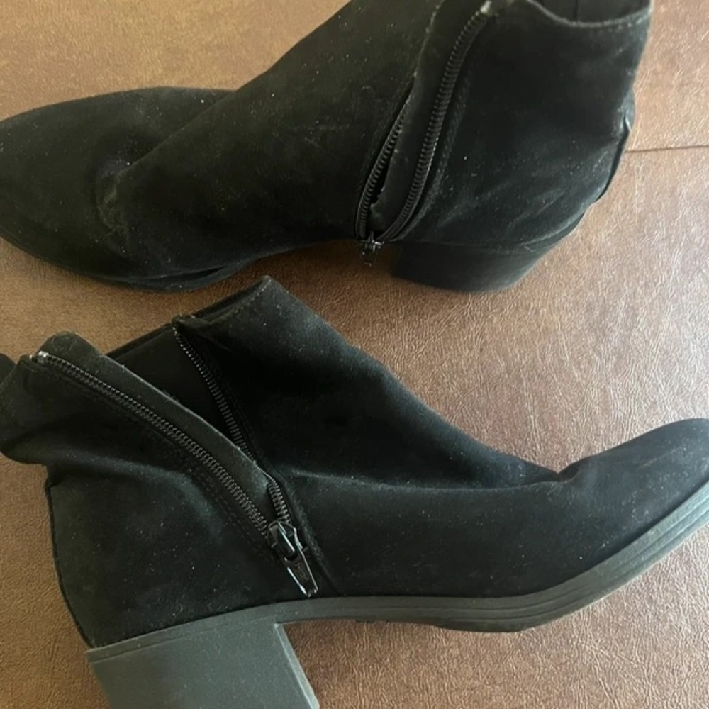 H&M Sleek Black Heeled Boots